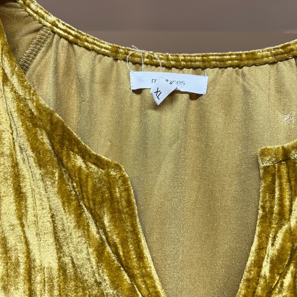 Maurices Gold Velvet Tunic Top NWT